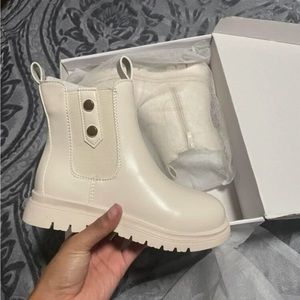 Girls Studded Decor Slip-On Chelsea Boots size UK 36